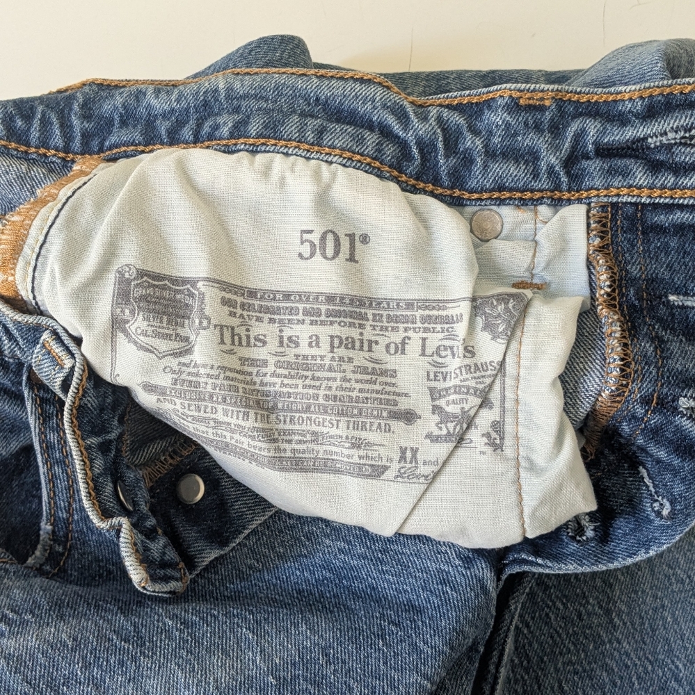 Levis 501 Button Fly Jeans size 26 - Picture 5 of 9